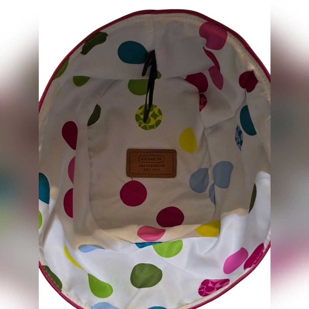Coach Womans Signature C Bucket Hat in Khaki With Pink Leather Trim - Picture 8 of 14